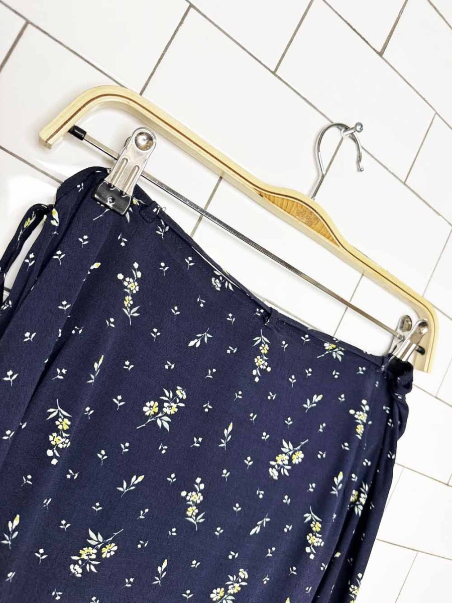 gap micro floral wrap tie waist midi skirt - good market thrift store