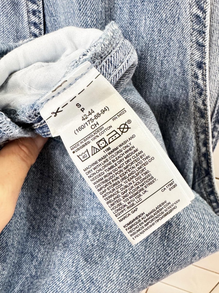 gap raw hem denim overall shorts - good market thrift store