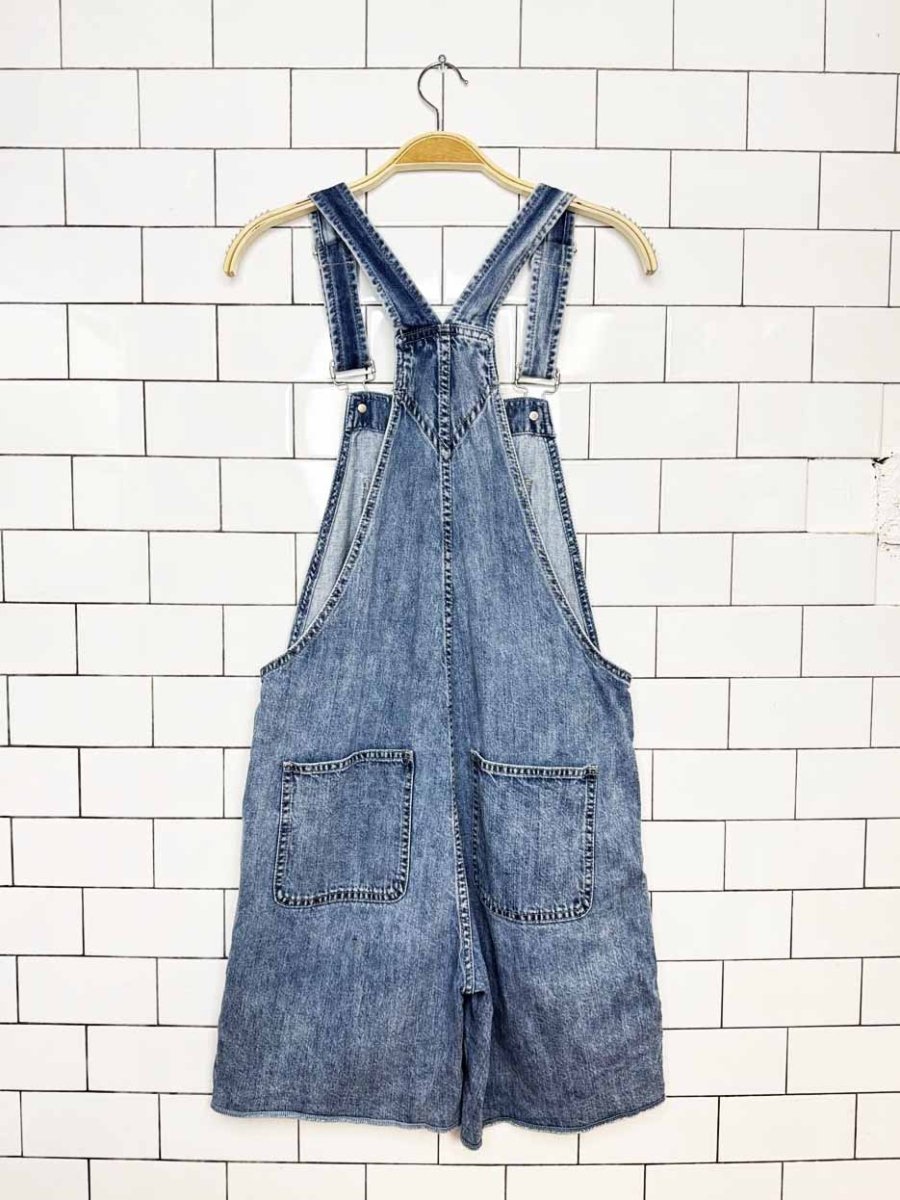 gap raw hem denim overall shorts - good market thrift store