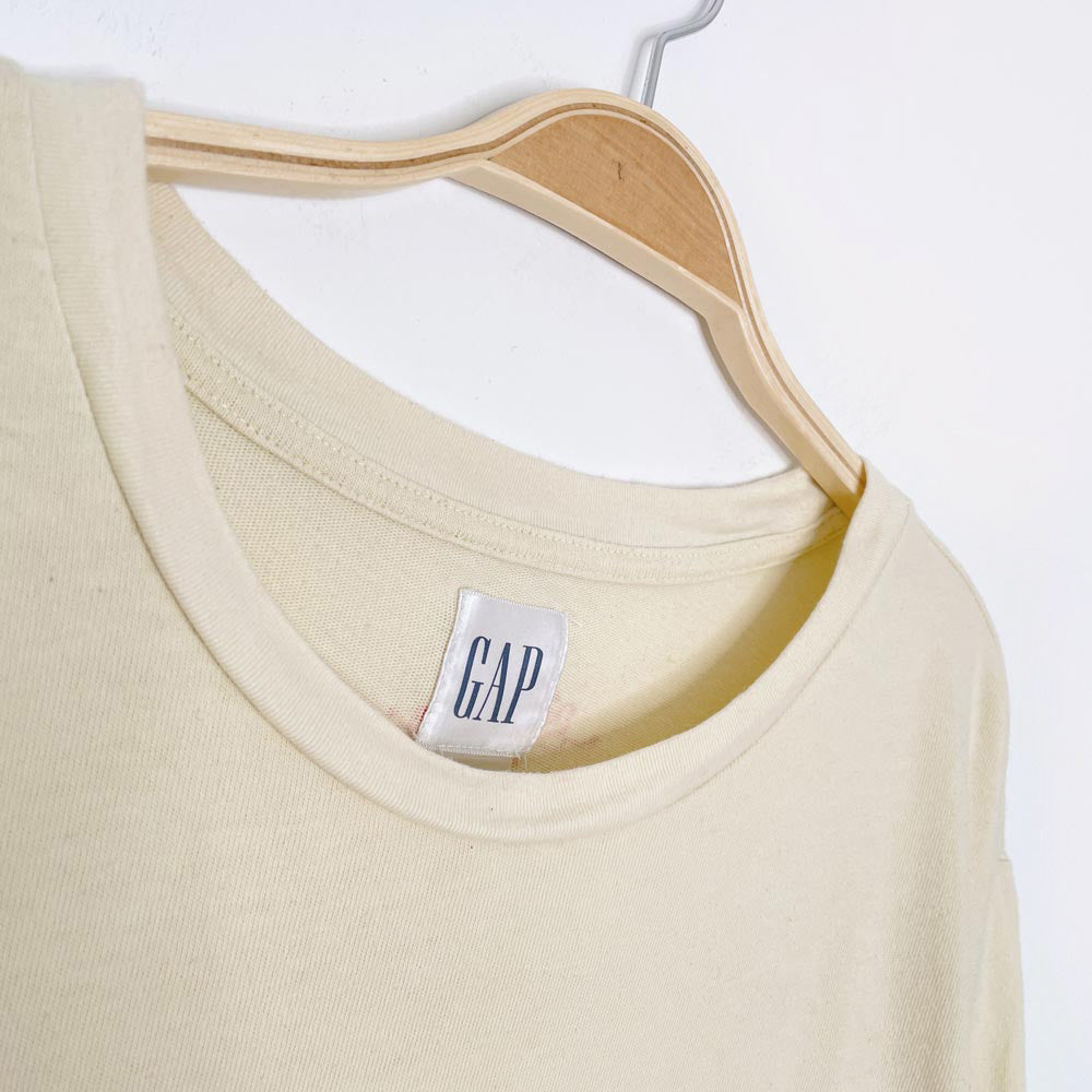 gap x earth activist crop pocket tee