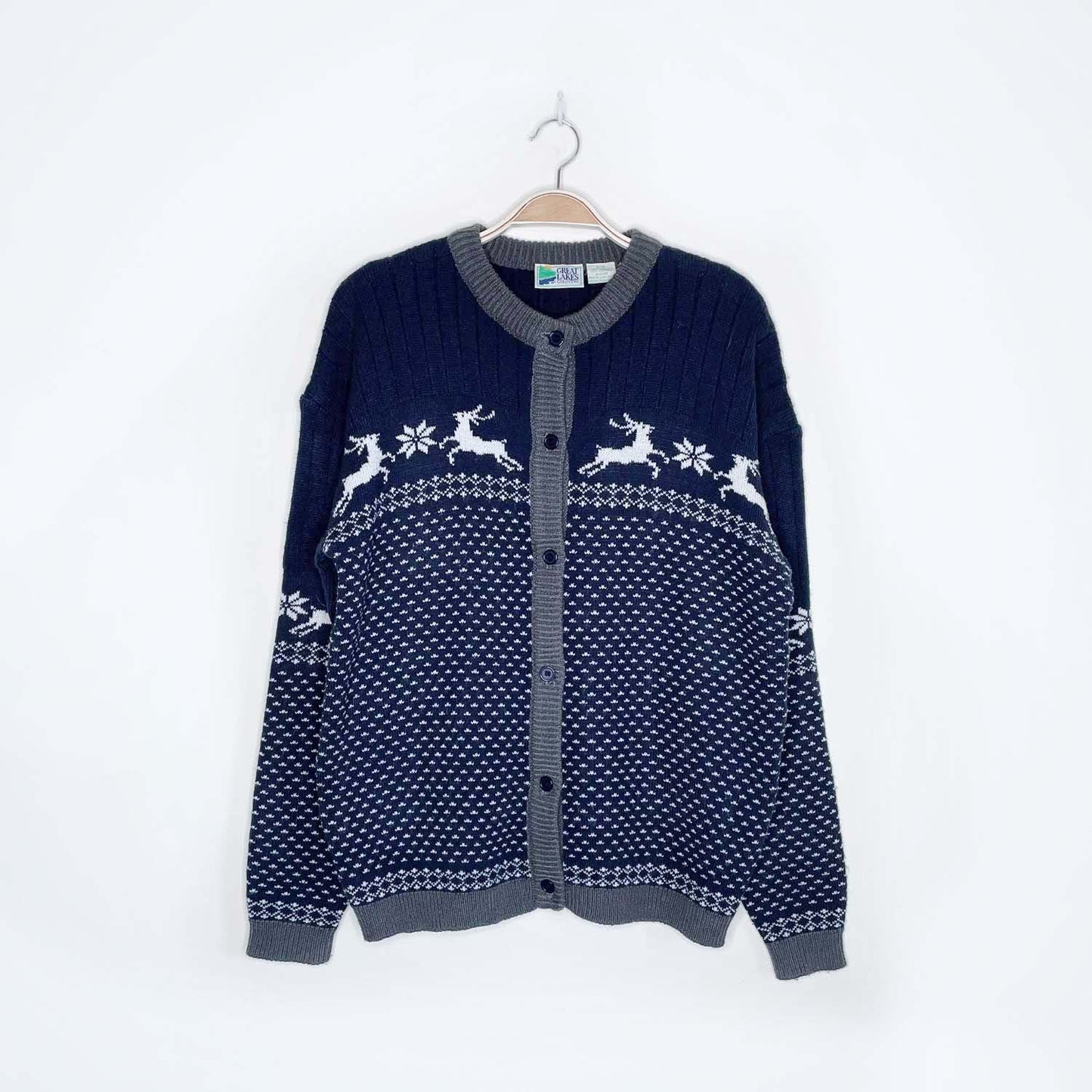 vintage great lakes country reindeer knit cardigan - size medium