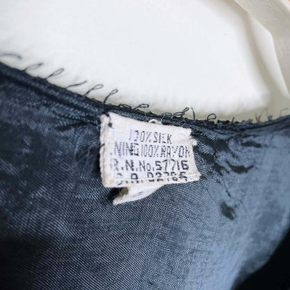 vintage black gold sequin poinsettia silk holiday jacket - size large