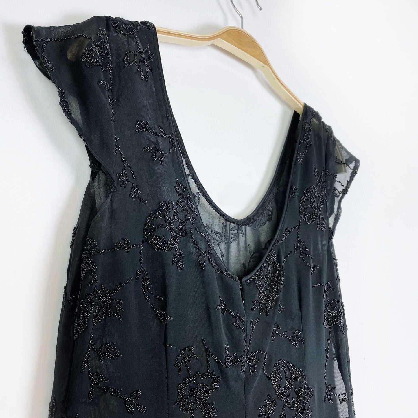vintage 00s black cap sleeve beaded gown - size medium