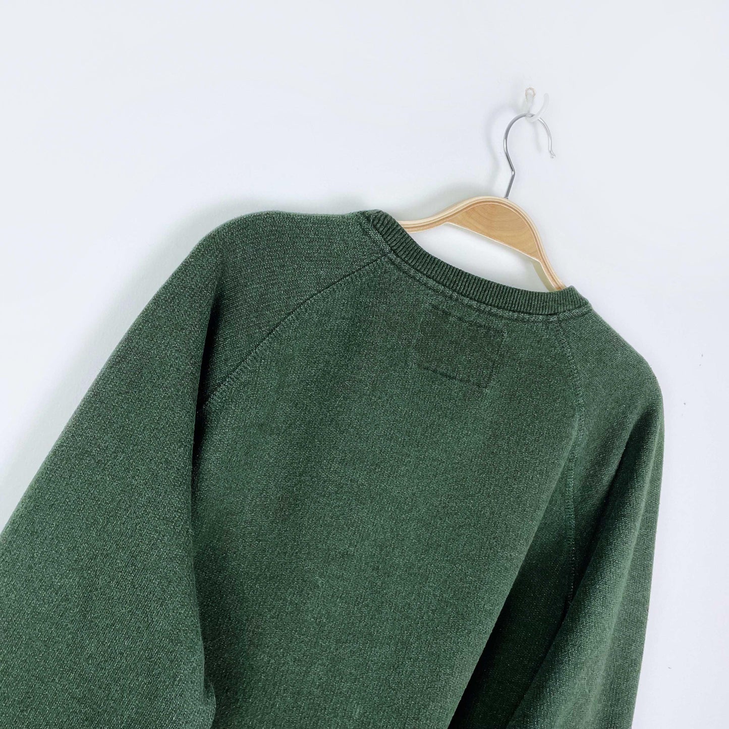 vintage roots green distressed logo crew - size xxl