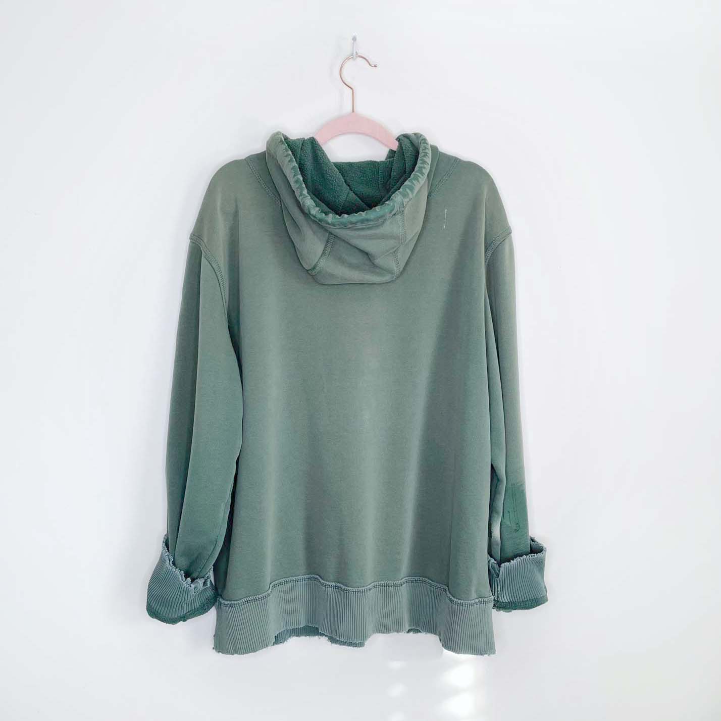 vintage roots green hooded sweatshirt - size large