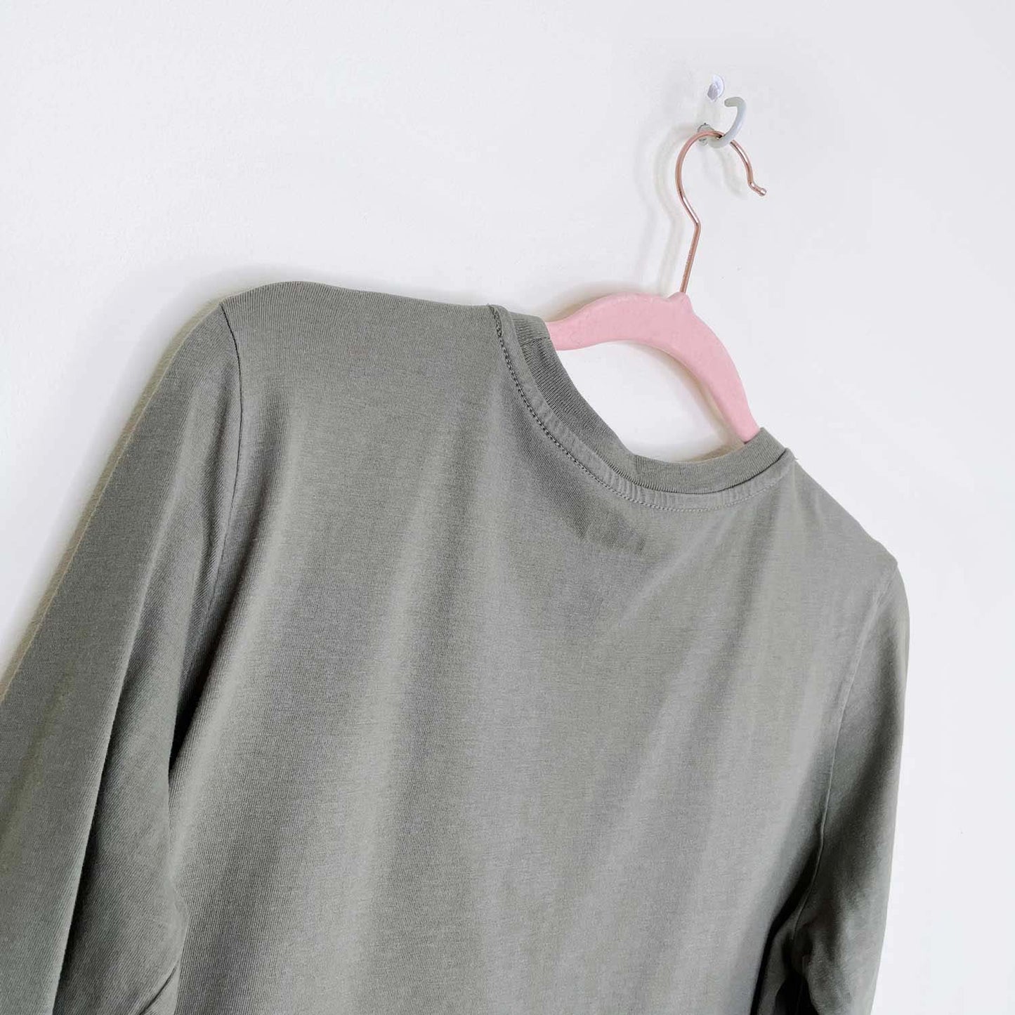 roots 2018 flocked cooper beaver long sleeve tee - size small