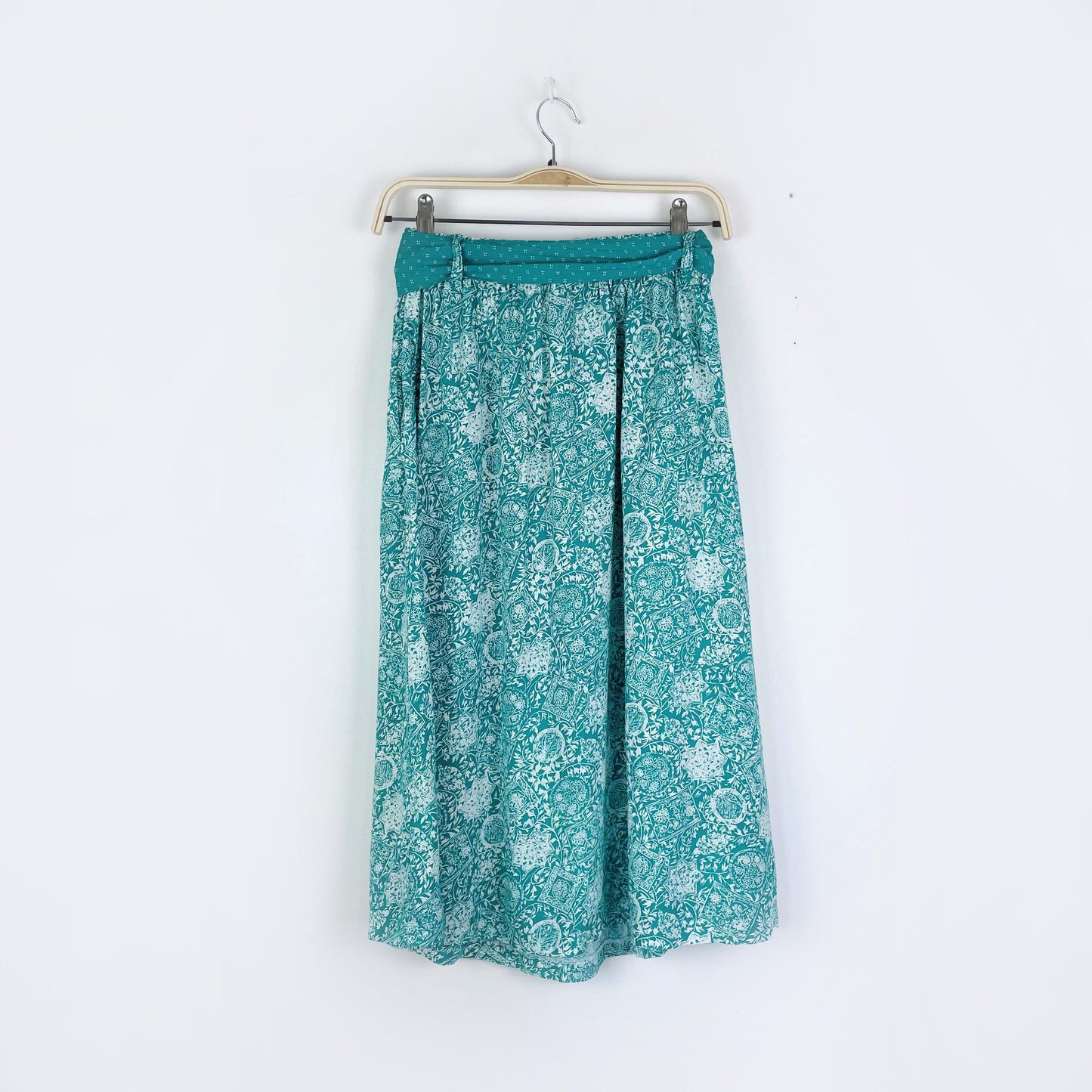 vintage 80s ashley taylor scarf print camp shirt and midi skirt set