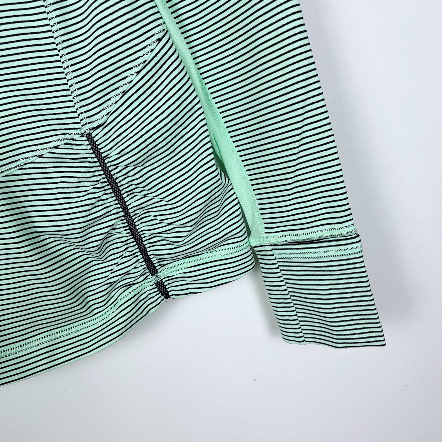 lululemon race with grace 1/2 zip pullover mini hyper stripe - size 6