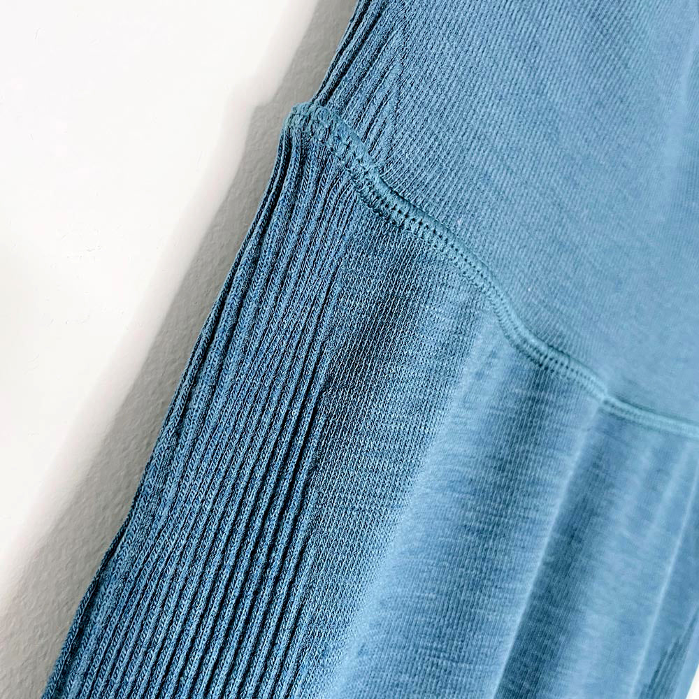 lululemon 2018 keep the heat thermal tight