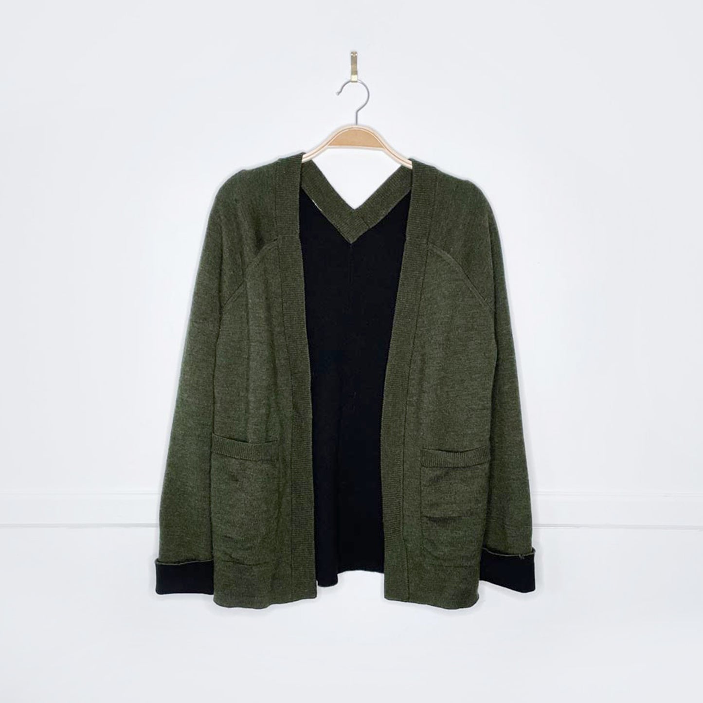 lululemon 2018 reverse me merino wool cardigan