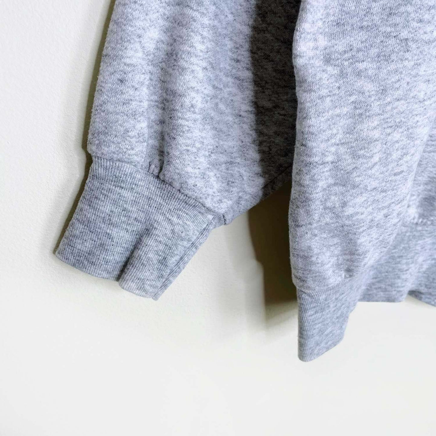 vintage winter holiday graphic crew - size xl