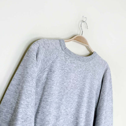 vintage winter holiday graphic crew - size xl