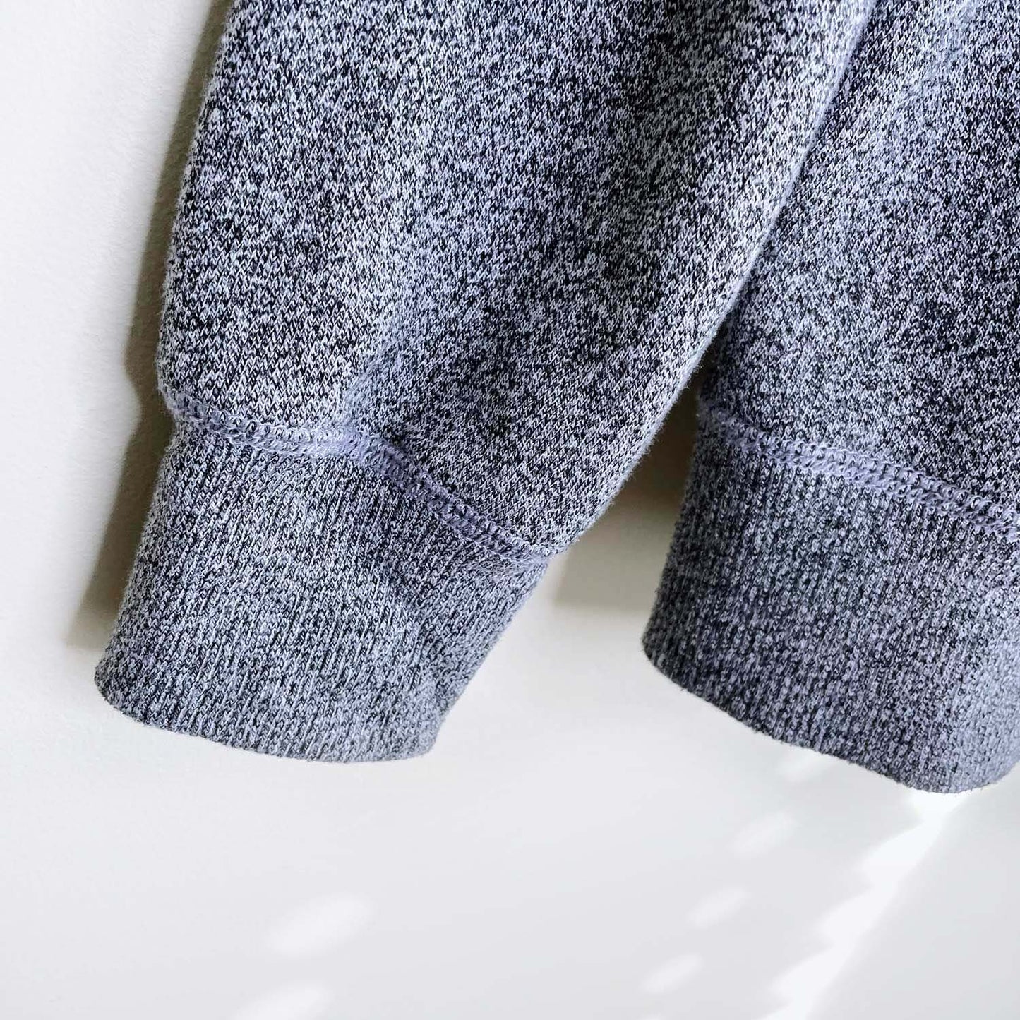 roots original cooper beaver crew sweatshirt - size medium