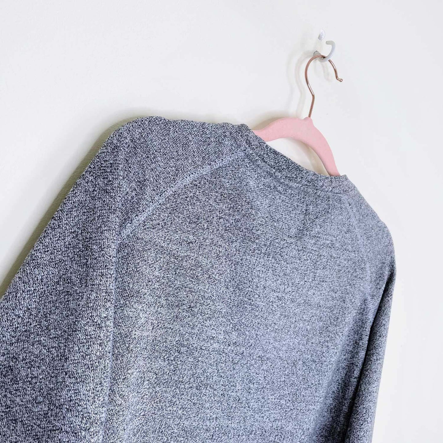 roots original cooper beaver crew sweatshirt - size medium