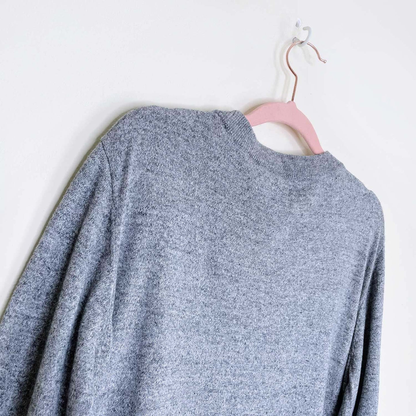 roots 2019 grey lightweight knitted crew - size xl