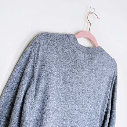 roots 2019 grey lightweight knitted crew - size xl