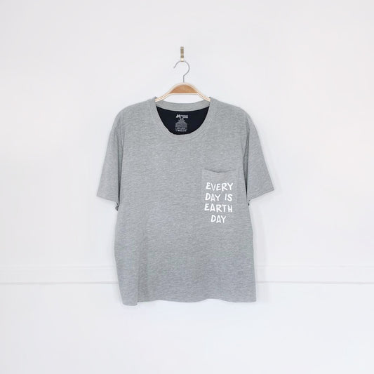 mountain ridge x earth activist crop pocket tee