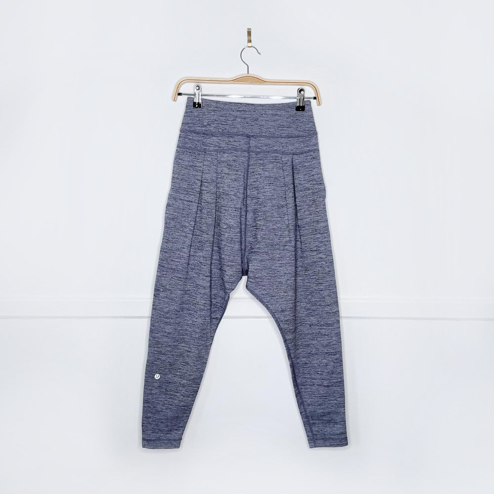 lululemon happy hatha pleated crop
