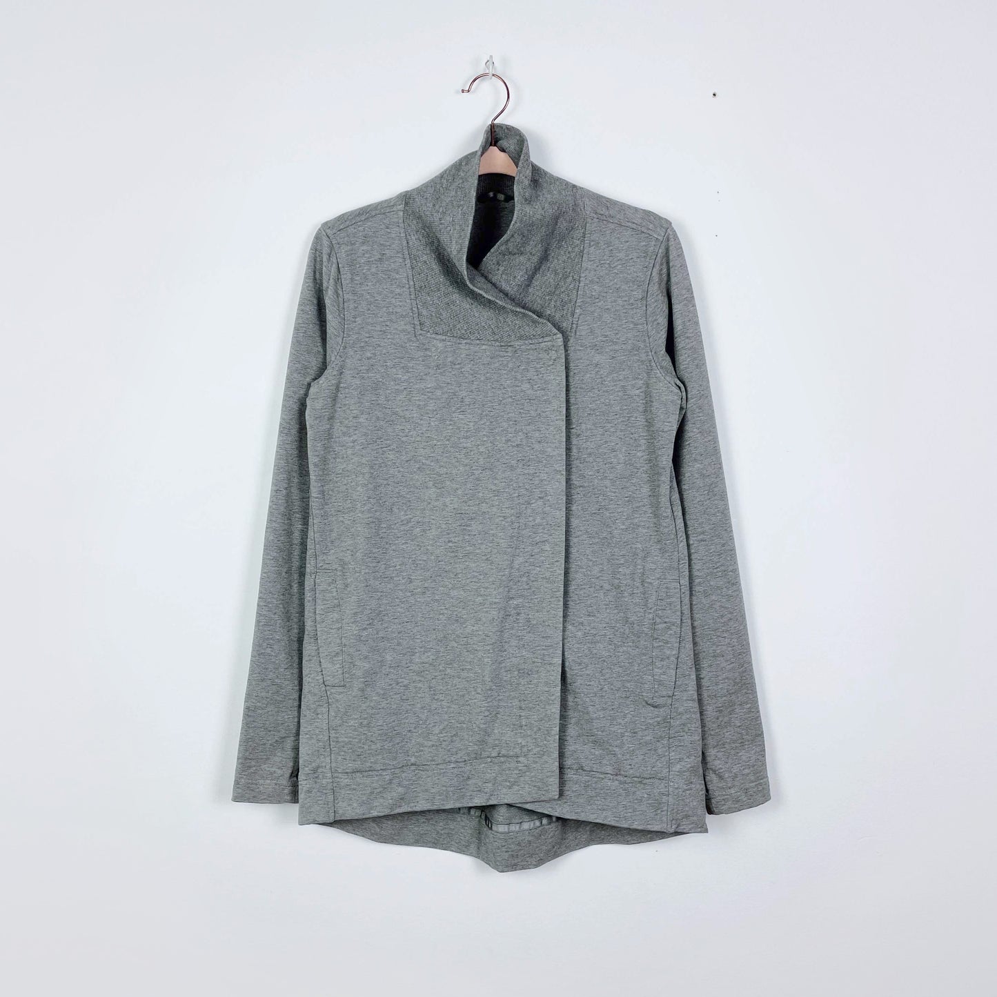 lululemon belle wrap jacket - size 4