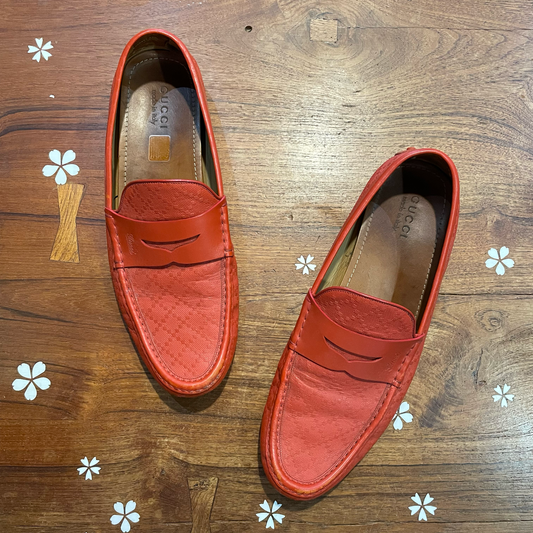 gucci red diamante leather driving loafer - size 14.5