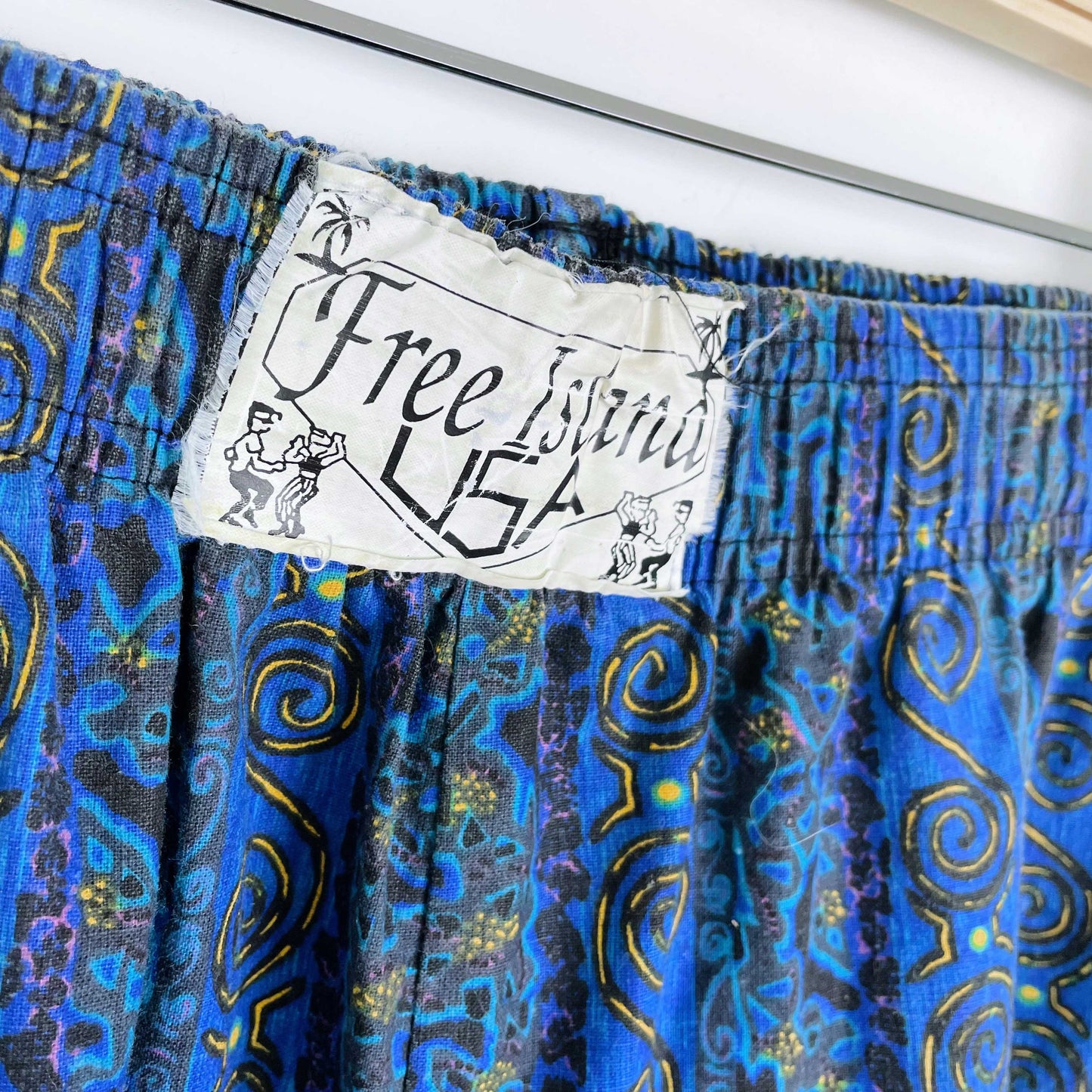 vintage 90s free island USA gym bro pants - size xl