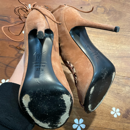 giuseppe zanotti suede laser cut tattoo stilettos - size 37.5