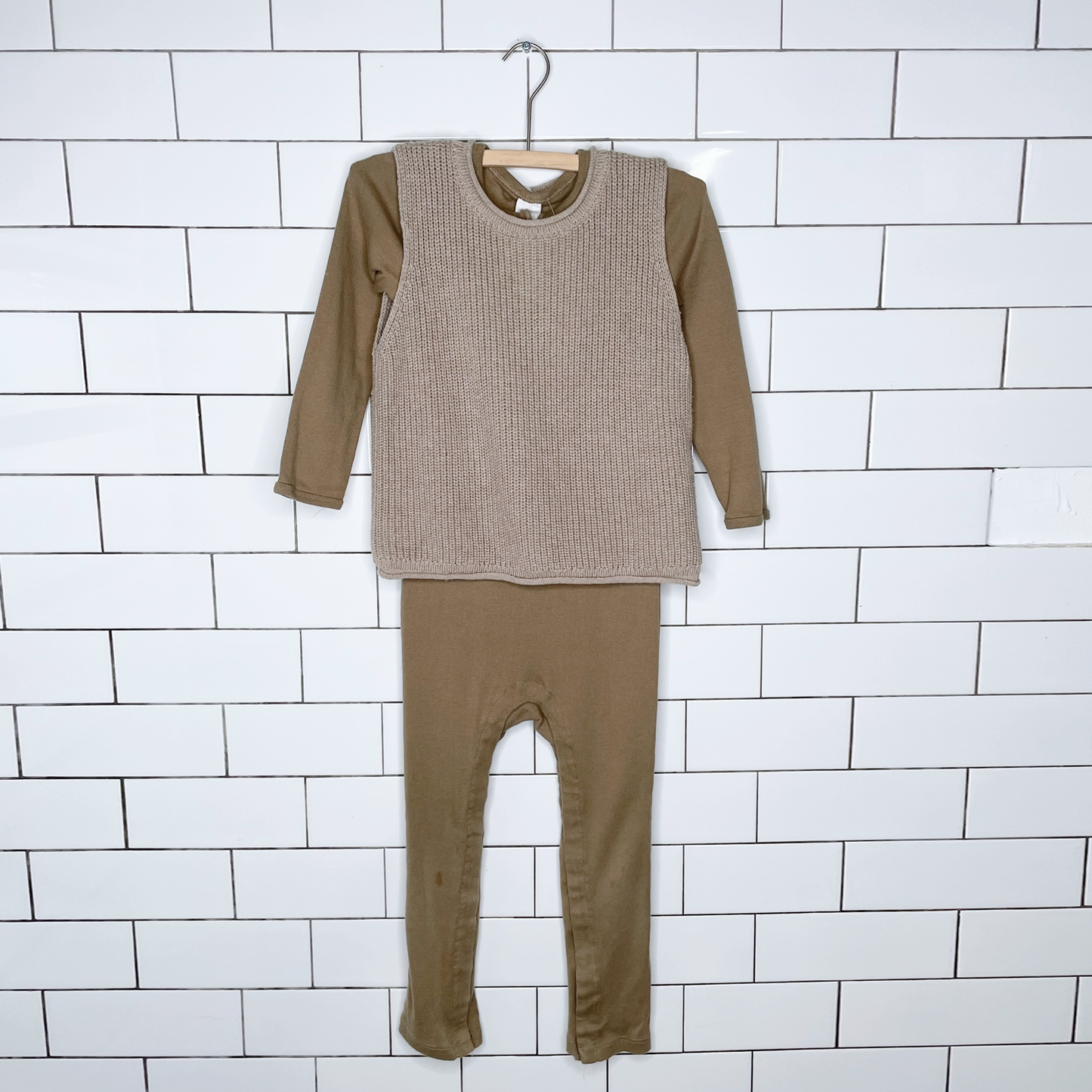 h&m organic cotton onesie and knit vest set - size 3-4