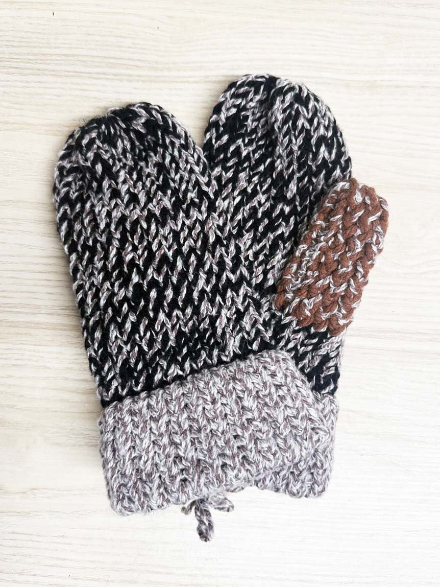hand - knit chunky multi - colour mittens - good market thrift store