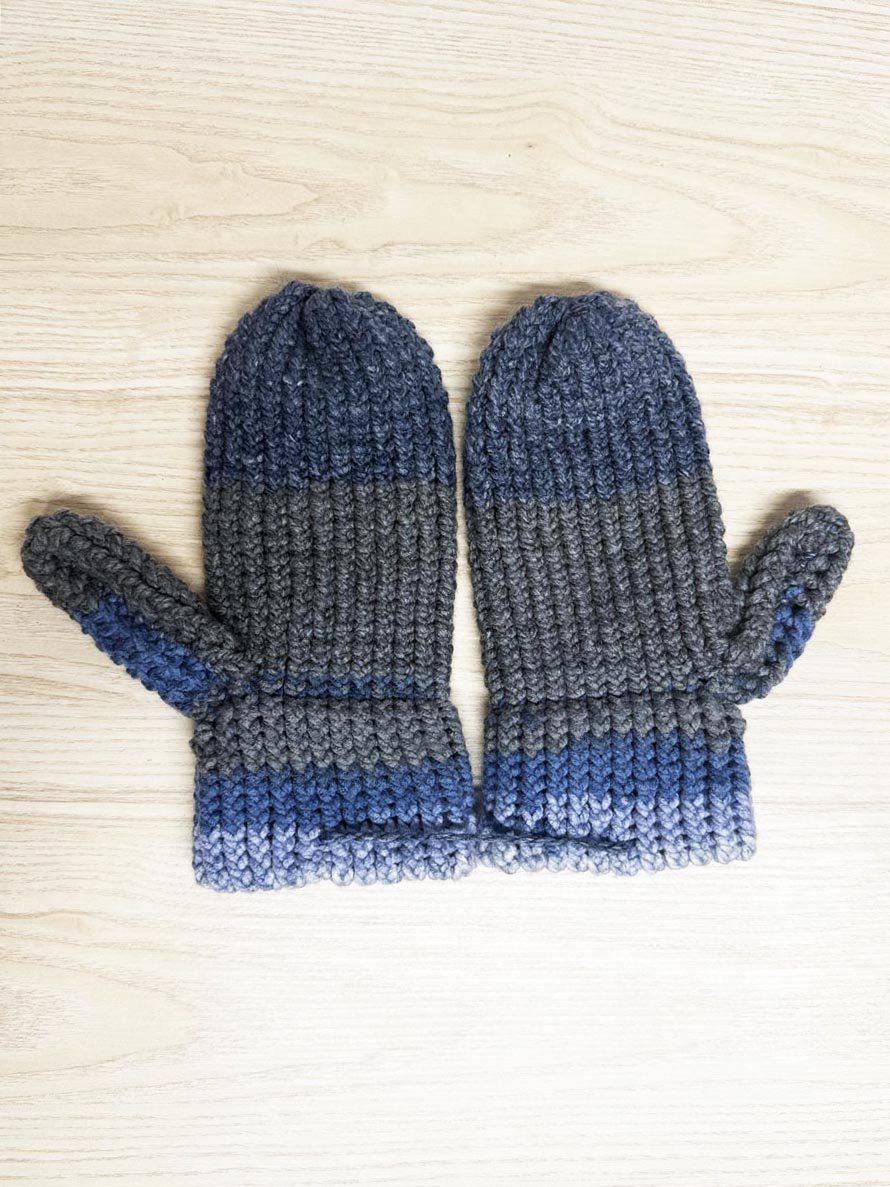 hand - knit chunky multi - colour mittens - good market thrift store