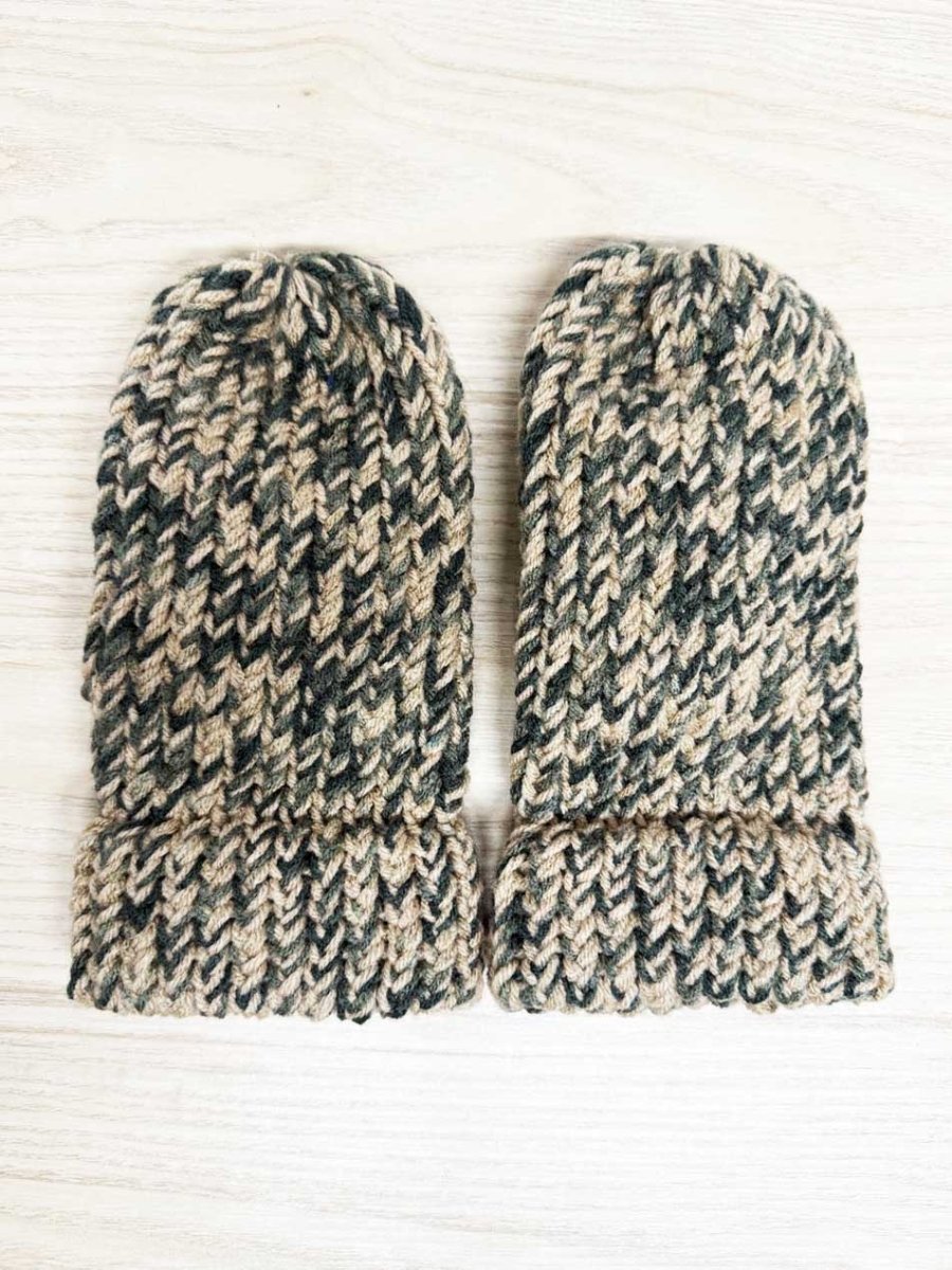 hand knit multi color yarn mittens - good market thrift store