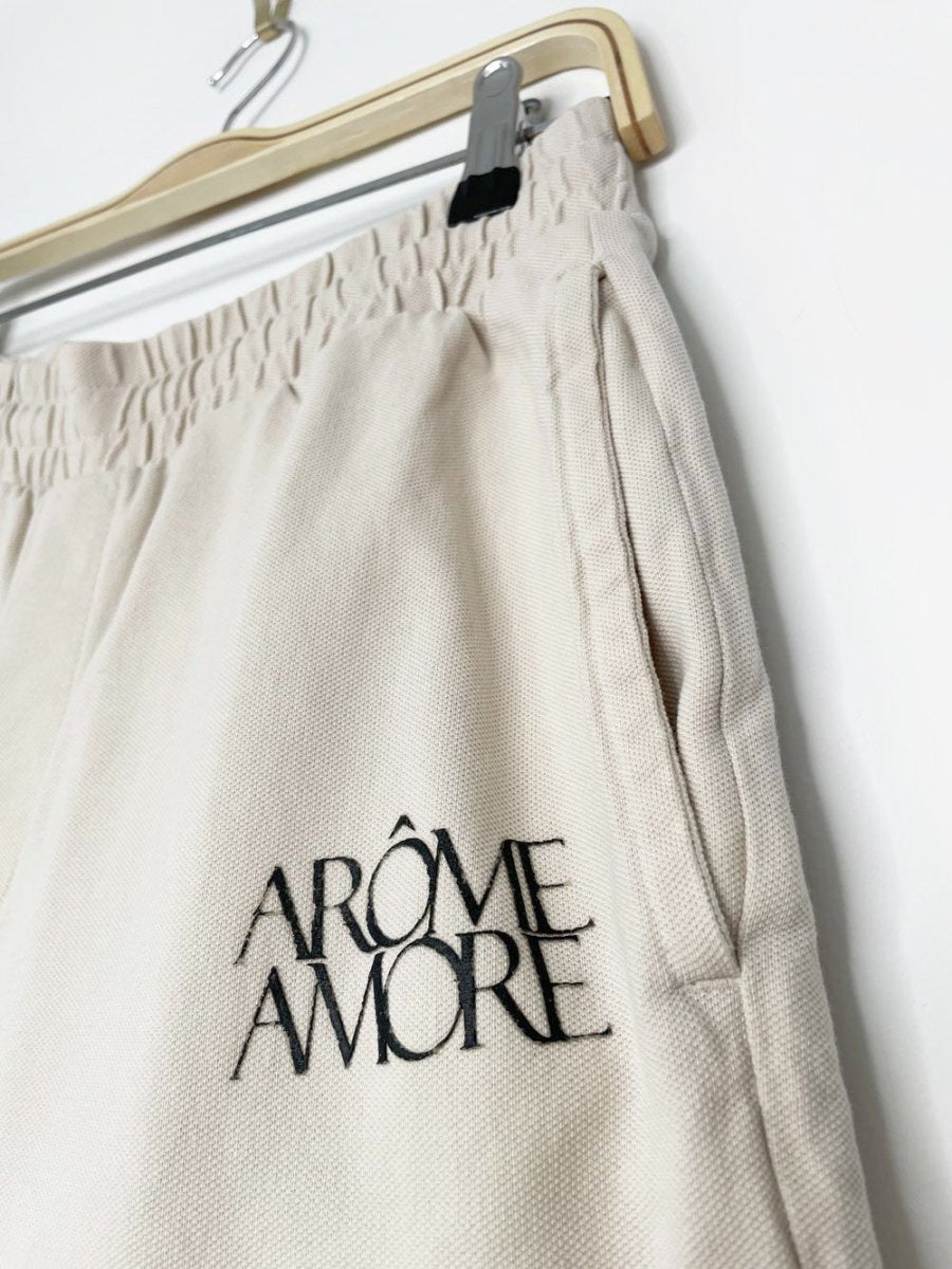 h&m arôme amour pique resort short - good market thrift store