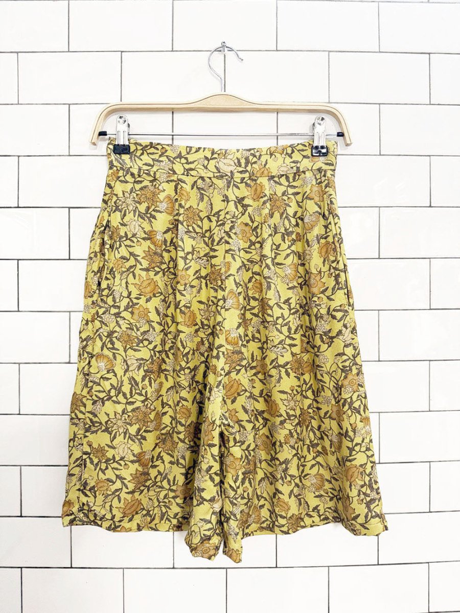 h&m floral high waisted long shorts - good market thrift store