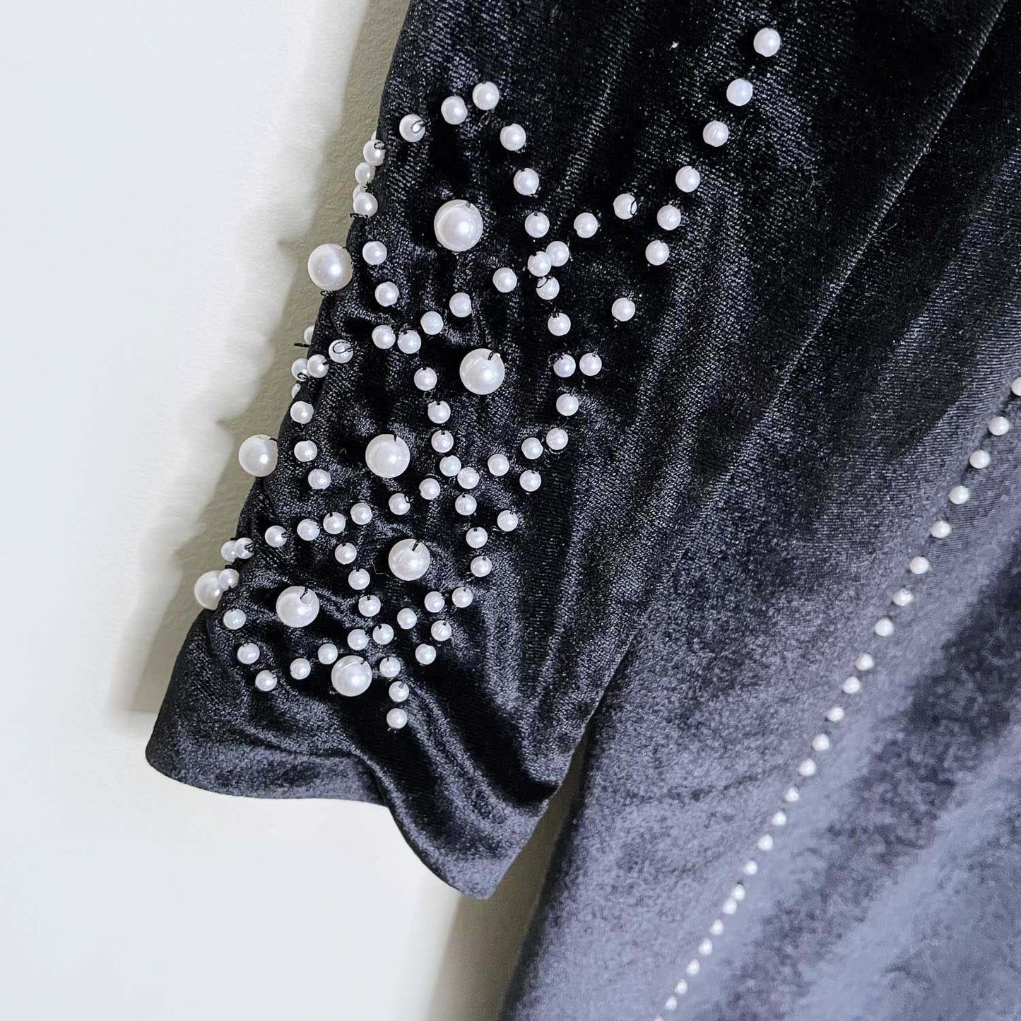 h&m gold label black velour pearl dress - size 4