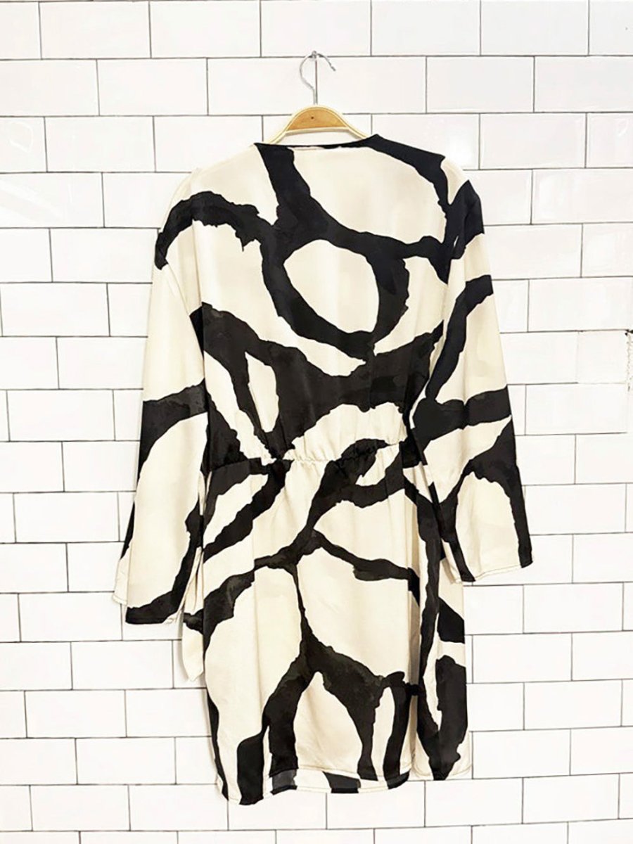 h&m satin kimono sleeve wrap dress - good market thrift store