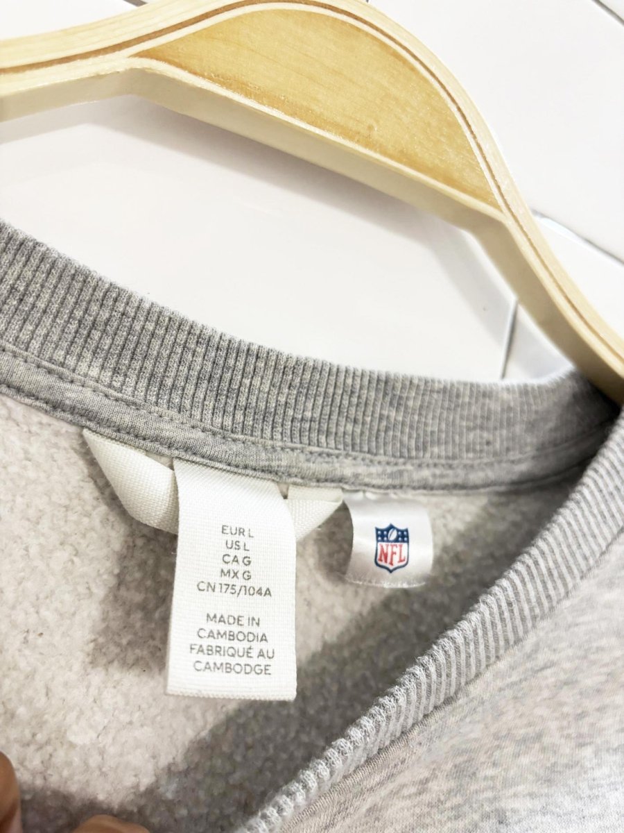 h&m x nfl jacksonville jaguars crewneck sweatshirt - good market thrift store