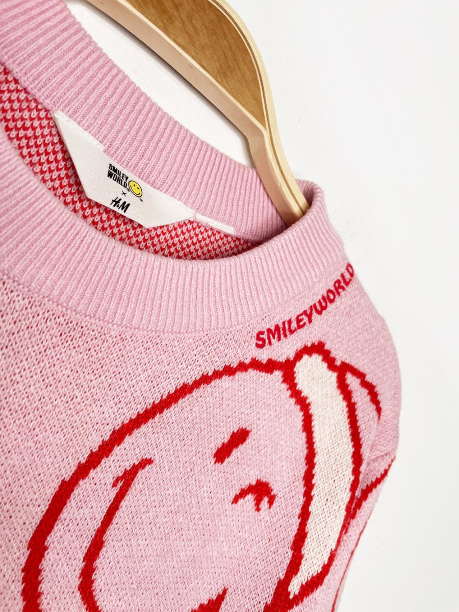 h&m x smiley holiday knit sweater - good market thrift store