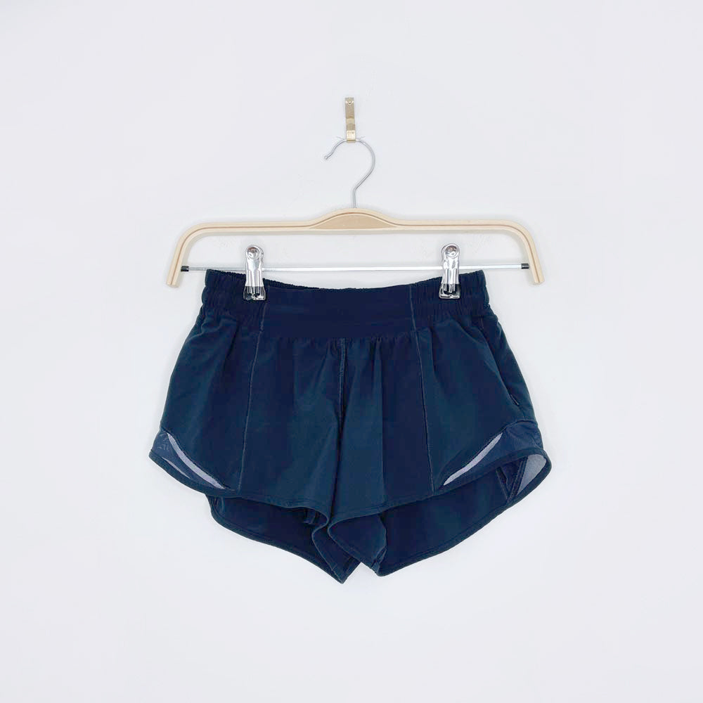 lululemon 2020 hotty hot short II swift