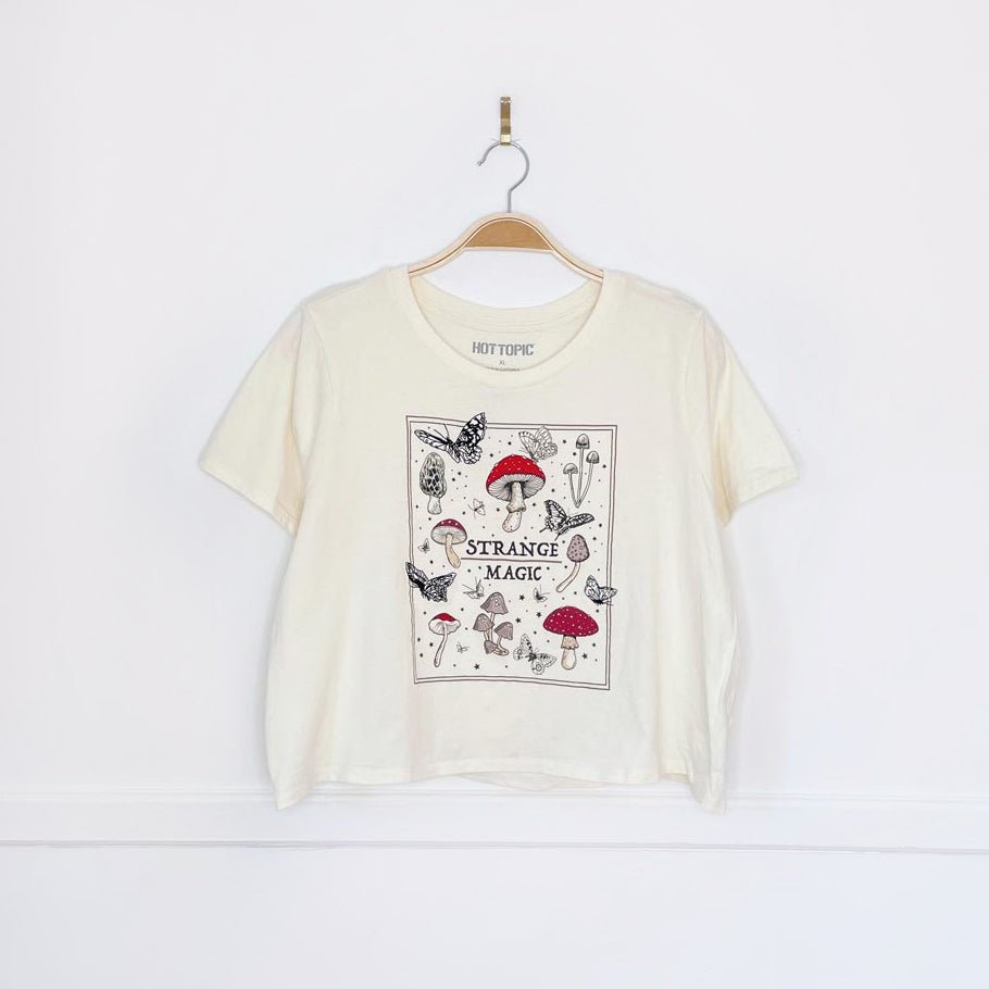 hot topic strange magic mushroom tee - good market thrift store