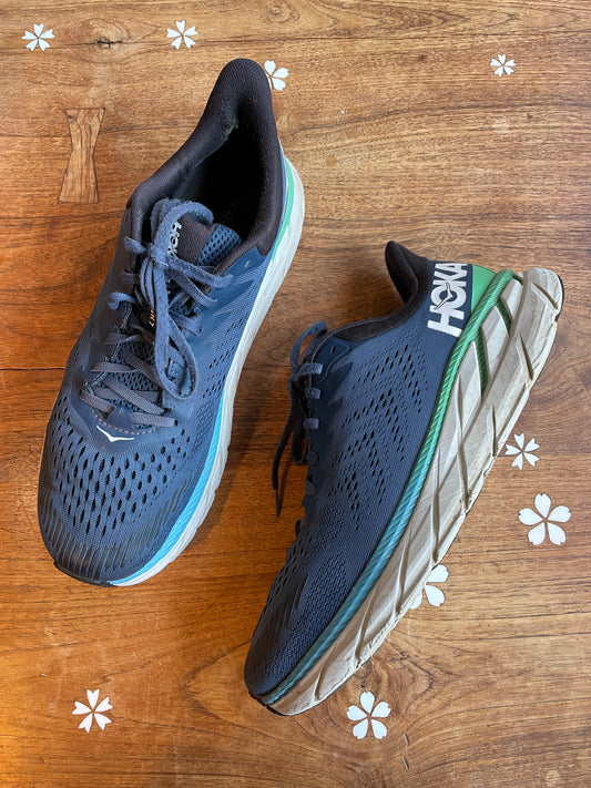 hoka clifton 7 running shoe
