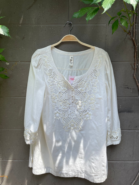 anthropologie floreat embroidered blouse