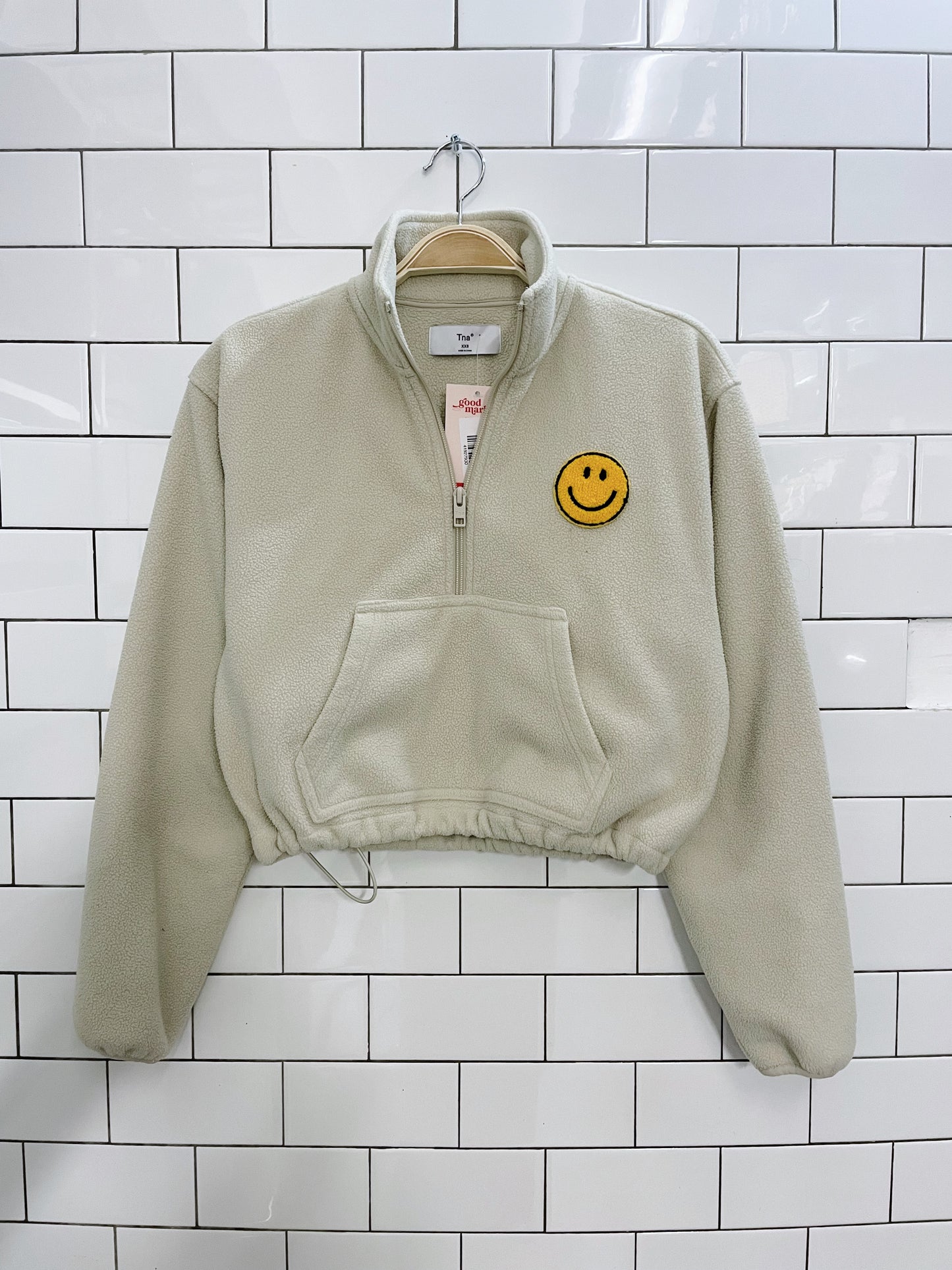 tna cropped fleece re-work smiley pullover