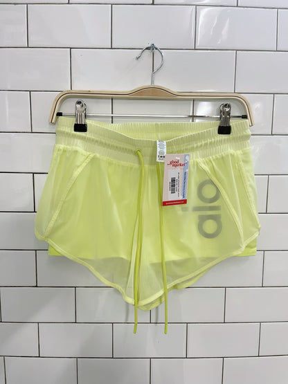 alo yoga ambience mesh shorts