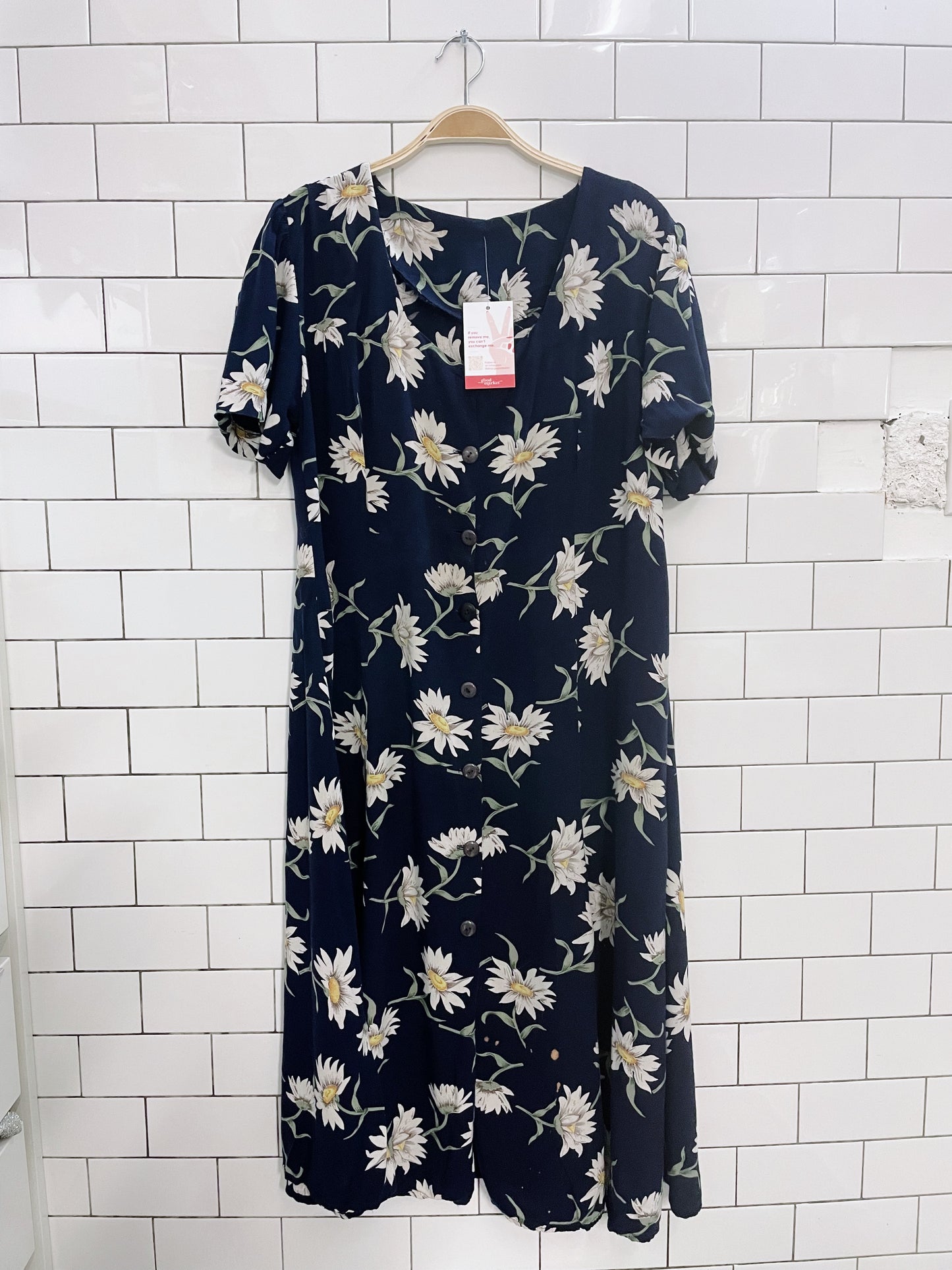 vintage 00s daisy midi shirt dress