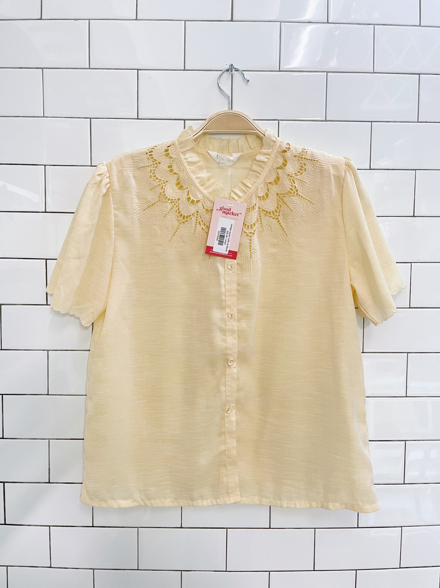 vintage eyelet ruffle ss blouse