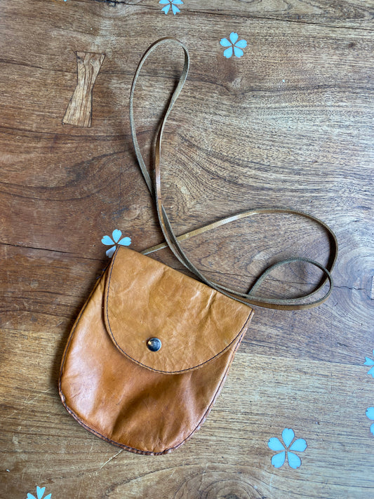 vintage leather saddle bag crossbody