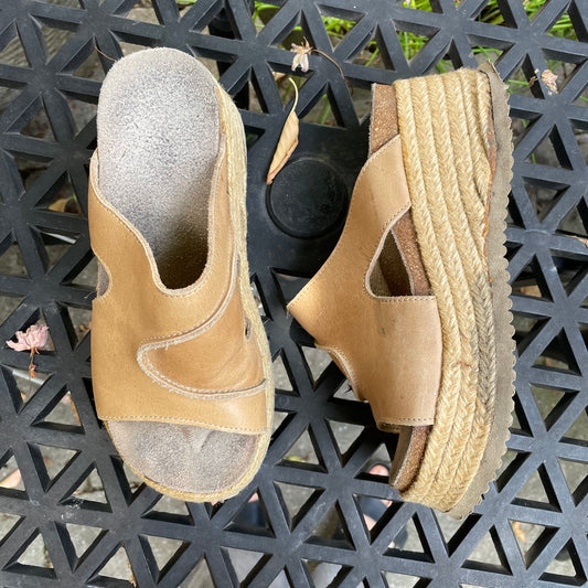vintage 90s aldo leather platform sandals