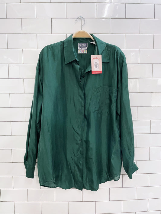 vintage details 100% silk shirt