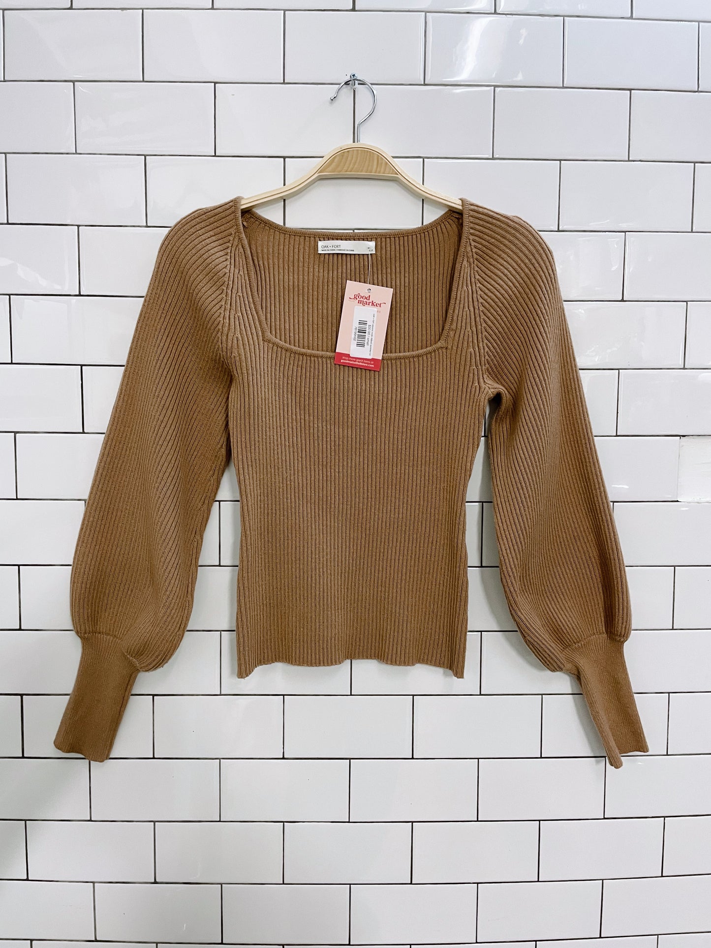 oak + fort square neck ribbed summer knit