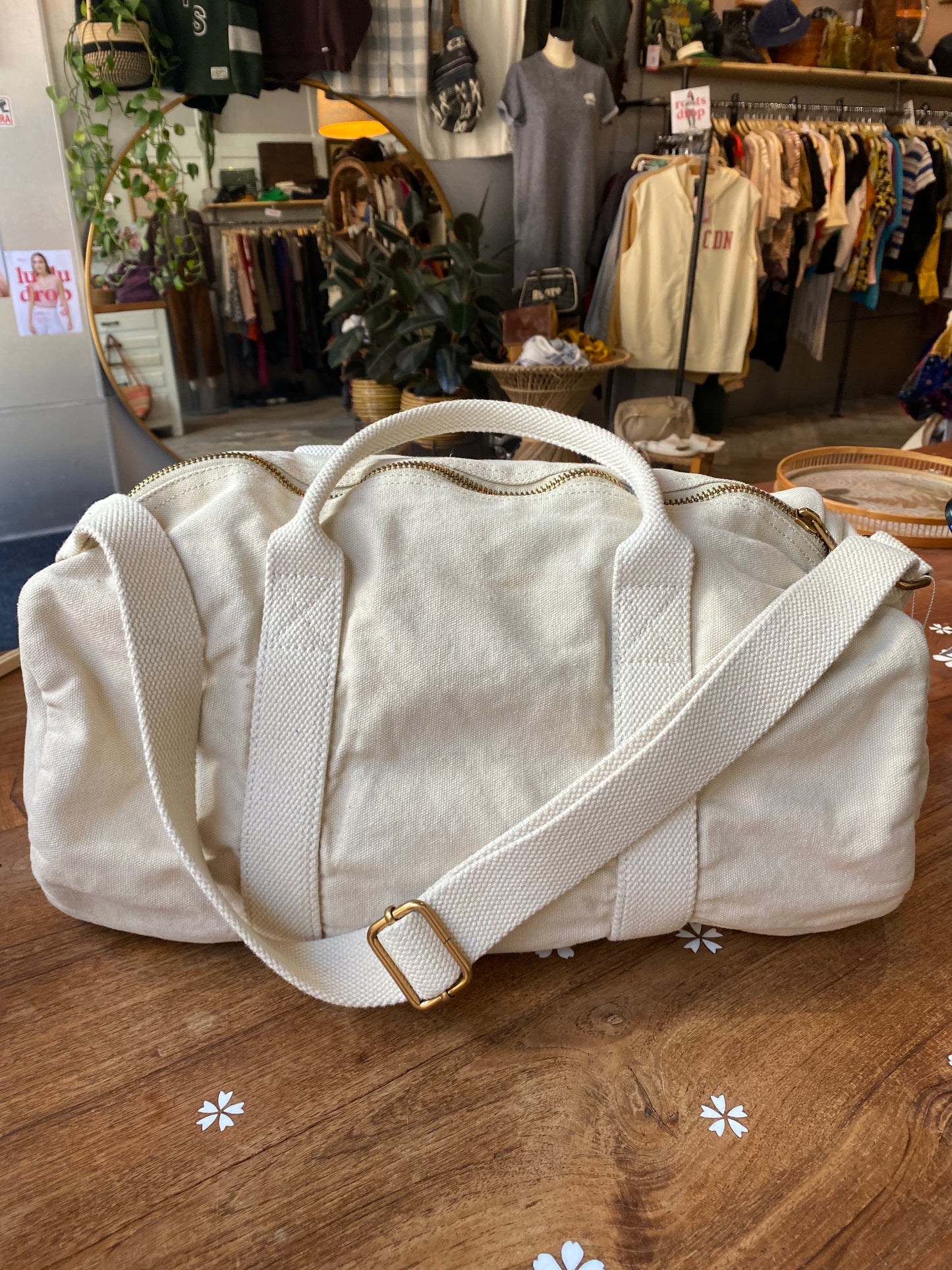 "1984" designed in Italy minimal weekend bag