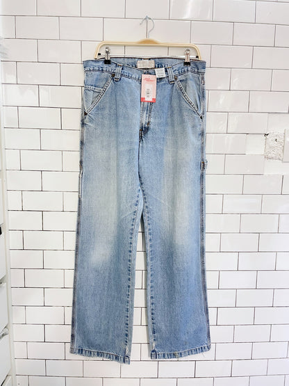 vintage 00s levi's white label carpenter jeans